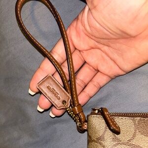 Coach Large Corner Zip Wristlet In Signature Canvas